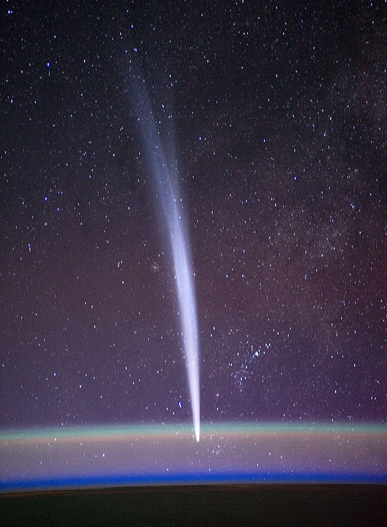 Komet Lovejoy 2011 von der ISS